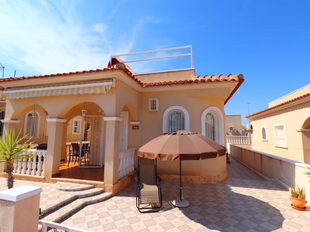 Casa en venta Algorfa