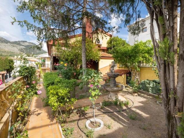 Casa en venta Alfacar