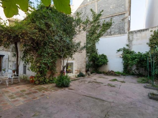 Casa en venta Alhendín