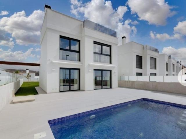 Casa en venta Alicante, España
