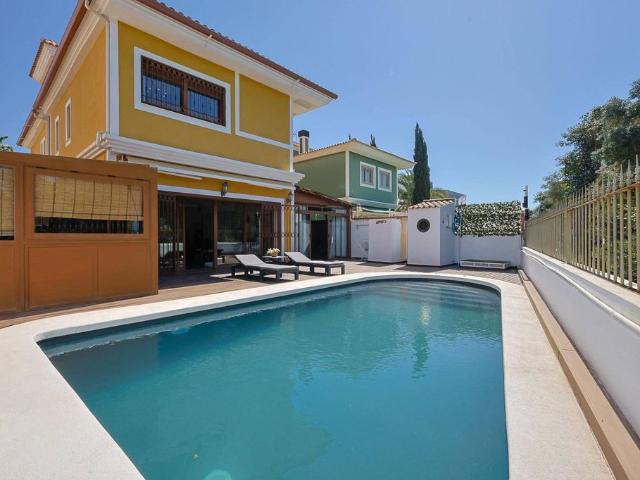 Casa en venta Alicante, España