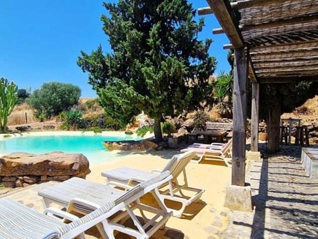 Casa en venta Almogía