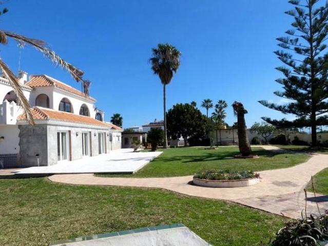 Casa en venta Almayate