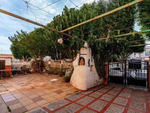 Casa en venta Almería