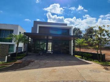 Casa en VENTA Altozano Fraccionamiento Residencial zona boscosa en Altozano