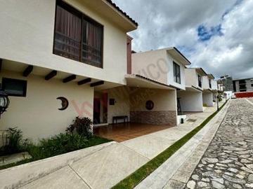 Casa en VENTA AMUEBLADA en RESIDENCIAL HERRADURA, San Cristobal de las casas