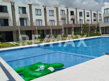 CASA EN VENTA AQUASOL