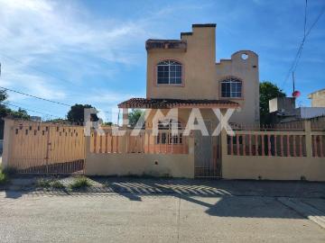 Casa en Venta Arboledas VI