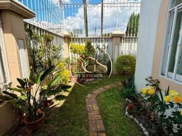 CASA EN VENTA ARBOLEDAS CELAYA