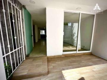 Casa En Venta Arboledas De San Ignacio Remodelada De 4 Recamaras una En Pb