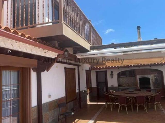 Casa en venta Arona