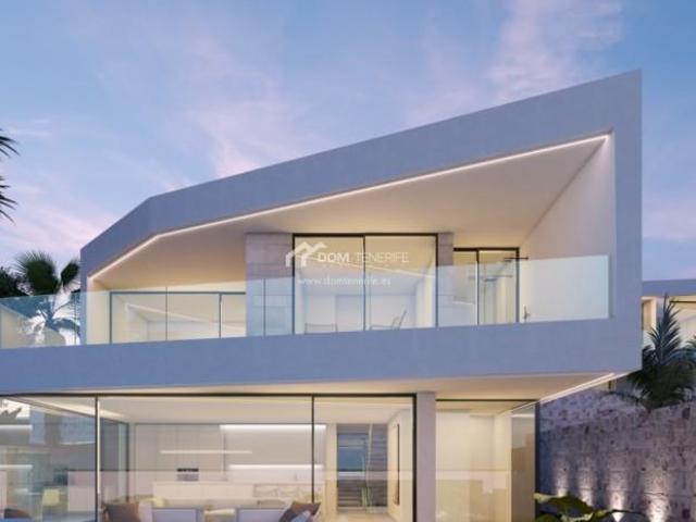 Casa en venta Arona
