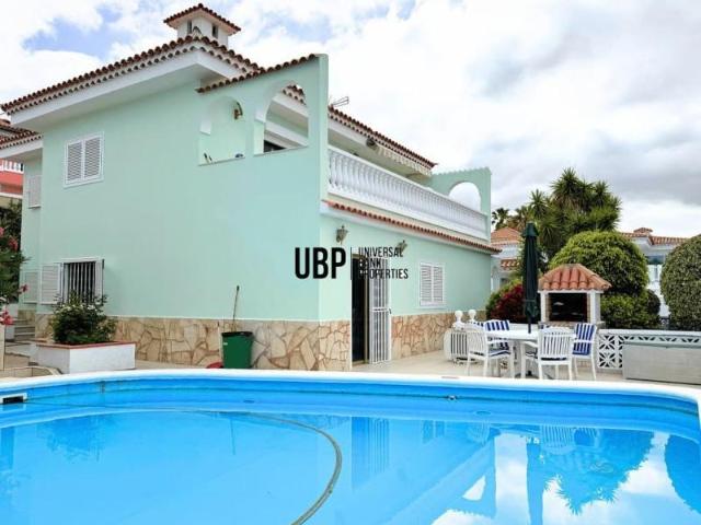 Casa en venta Arona