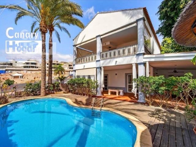 Casa en venta Arona