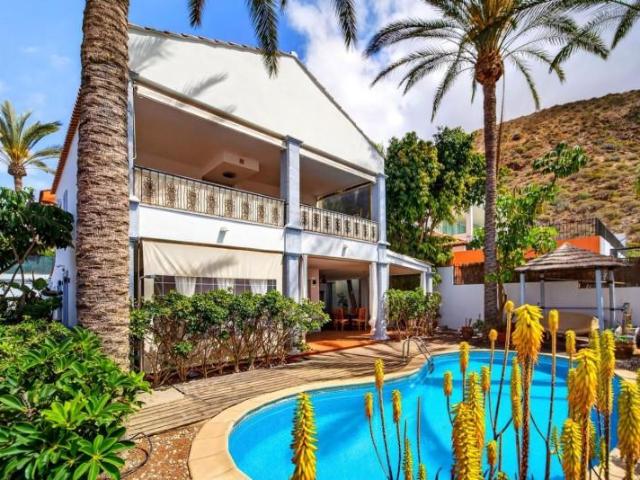 Casa en venta Arona
