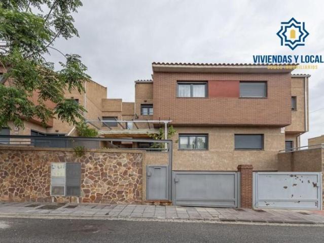 Casa en venta Armilla