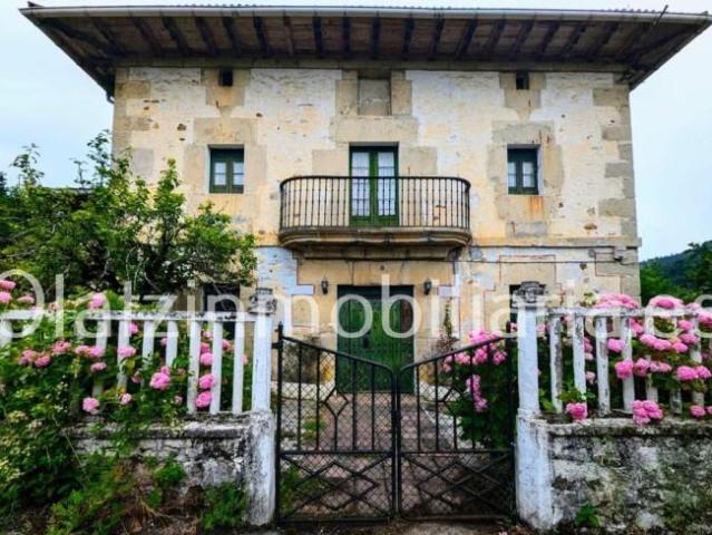 Casa en venta Artziniega