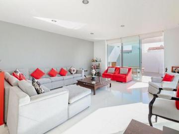 Casa en Venta, Bugambilias 2da Sección. Zapopan, Jalisco
