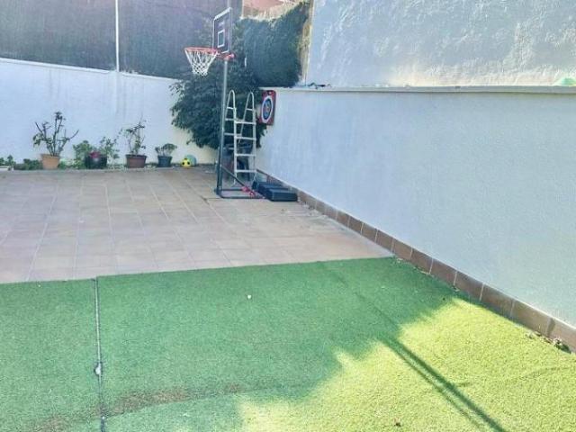 Casa en venta Badalona