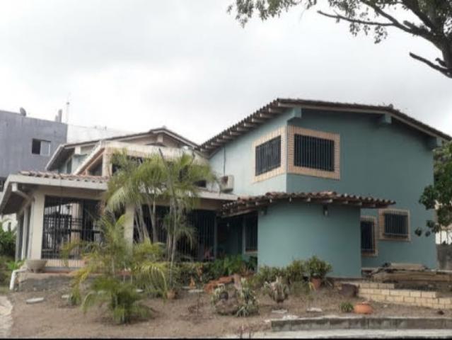 CASA EN VENTA BARQUISIMETO COLINAS DE SANTA ROSA