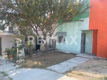 CASA EN VENTA, BARRIO DE SAN AGUSTIN, POR EL HOSPITAL DEL QUEMADO, ACAPULCO