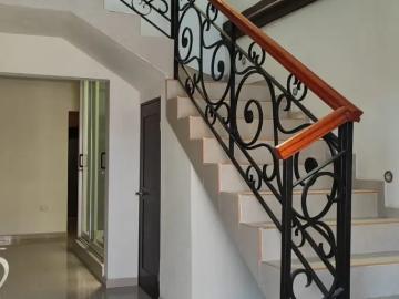 CASA EN VENTA BOSQUES DE LINDAVISTA