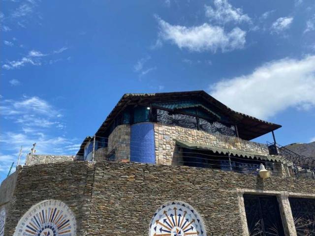 Casa en Venta Cumboto Norte Gr 6255857