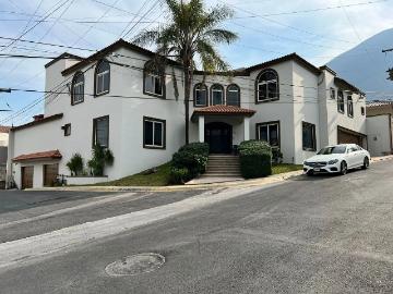 CASA EN VENTA, CUMBRES