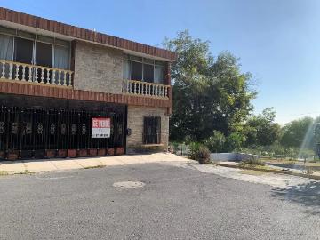 Casa en Venta Cumbres 2do sector