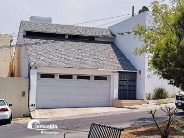 CASA EN VENTA – CUMBRES 5° SECTOR, MONTERREY, N.L. OPORTUNIDAD PREMIUM FRENTE A PARQUE