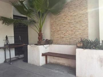 Casa en Venta Cumbres Montenova 3 Pisos