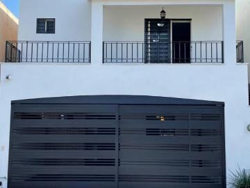 CASA EN VENTA CUMBRES SANTA CLARA 2do SECTOR I PRIVADA CON SEGURIDAD 24/7