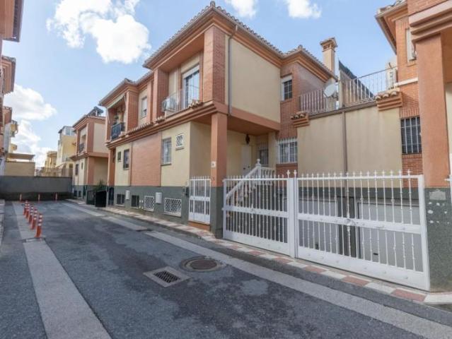 Casa en venta Cájar