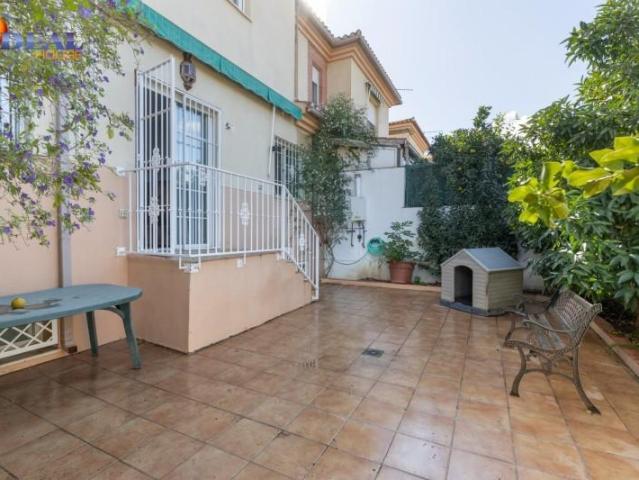 Casa en venta Cájar