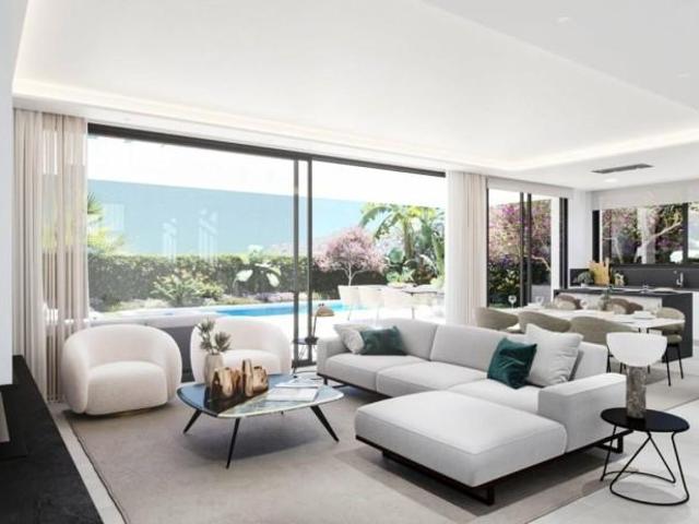 Casa en venta Calahonda