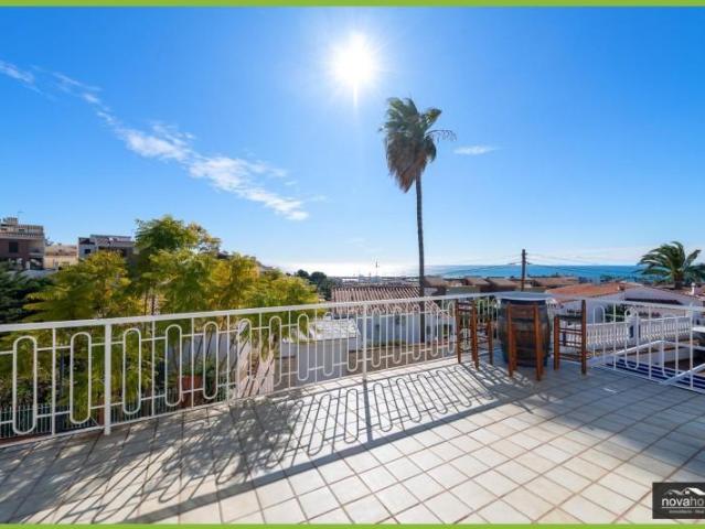 Casa en venta Caleta de Vélez