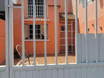 Casa en venta Calle dos Bahias, Fracc. Lomas del Río Medio