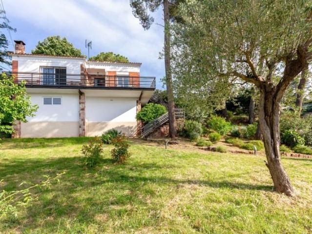 Casa en venta Castellví de Rosanes