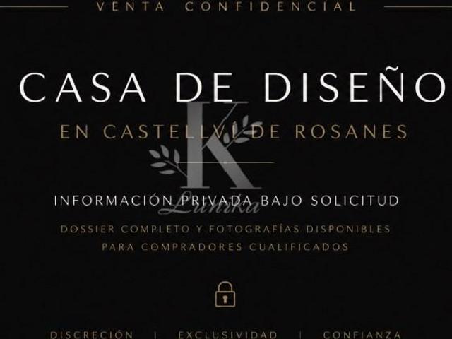 Casa en venta Castellví de Rosanes