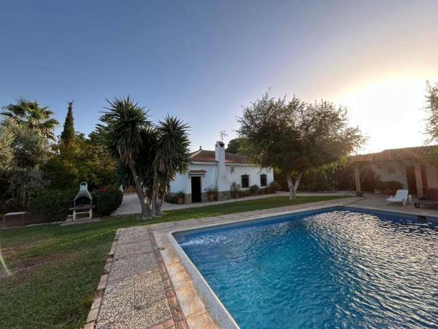 Casa en venta Carmona