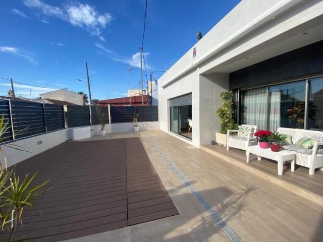 Casa en venta Catral