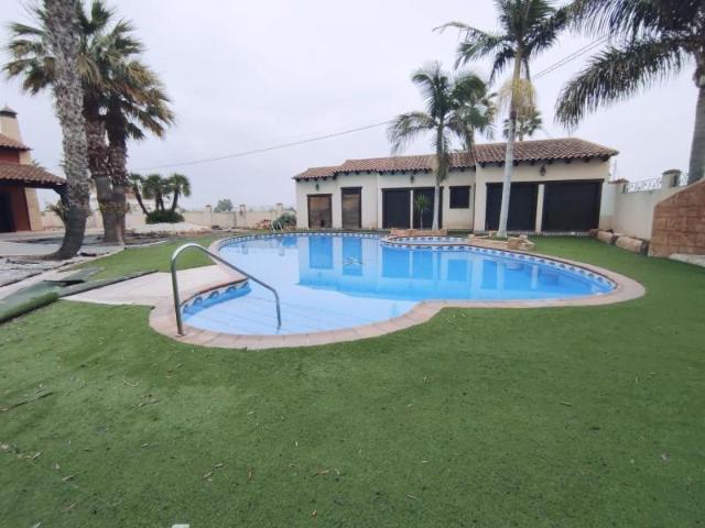 Casa en venta Catral