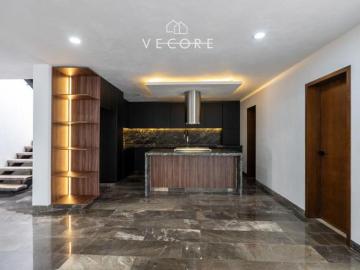 CASA EN VENTA CERCA DE PLAZA DEL SOL, RESIDENCIAL VICTORIA, GUADALAJARA