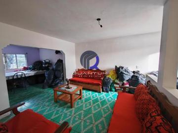 Casa en venta cerca de primer anillo
