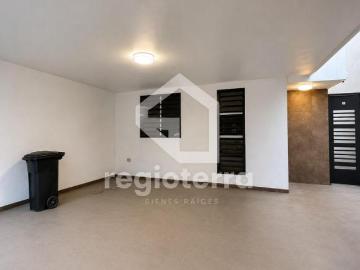 CASA EN VENTA CERRADAS DE ANAHUAC