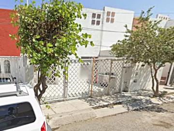 CASA EN VENTA CERRO DE LA SOLEDAD, LOS CANDILES QUERETARO