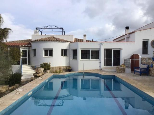 Casa en venta Cervera del Maestre