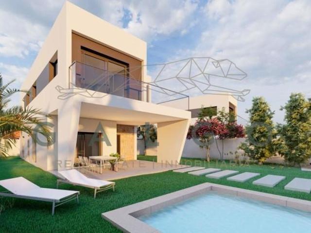 Casa en venta Chiva