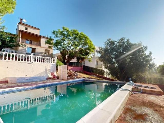 Casa en venta Chiva