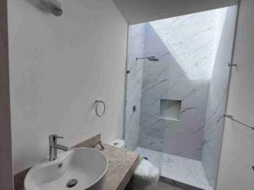 CASA EN VENTA CIRCUITO PIZARRA 622 JURIQUILLA QRO
